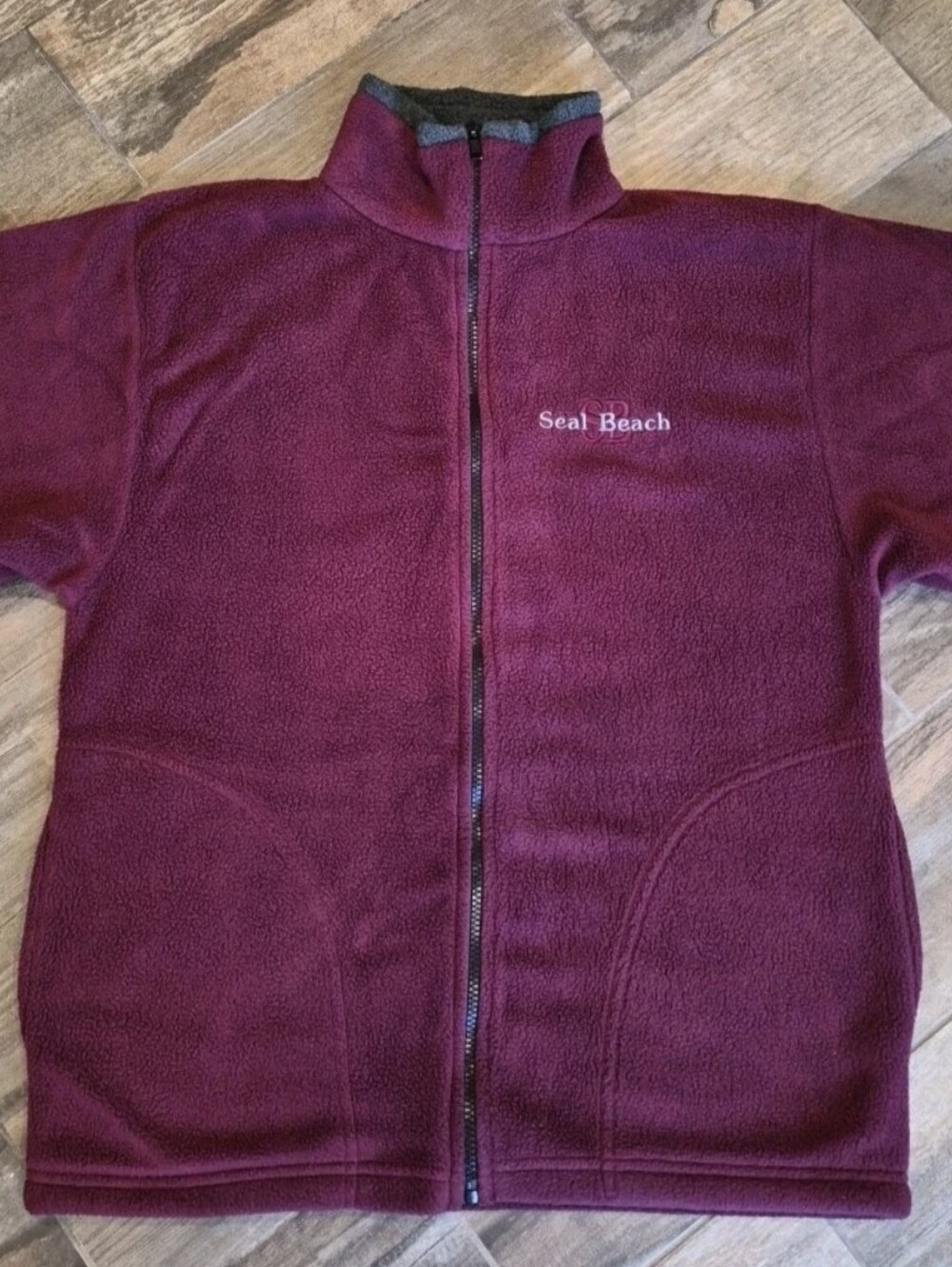 Seal Beach Bright Burgundy & Gray Embroidered Logo Full-Zip Fleece Jacket, S